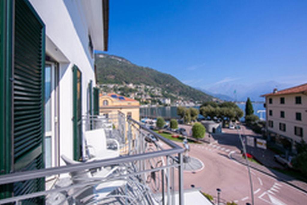 Residence Riva Del Lario Gravedona Eksteriør bilde