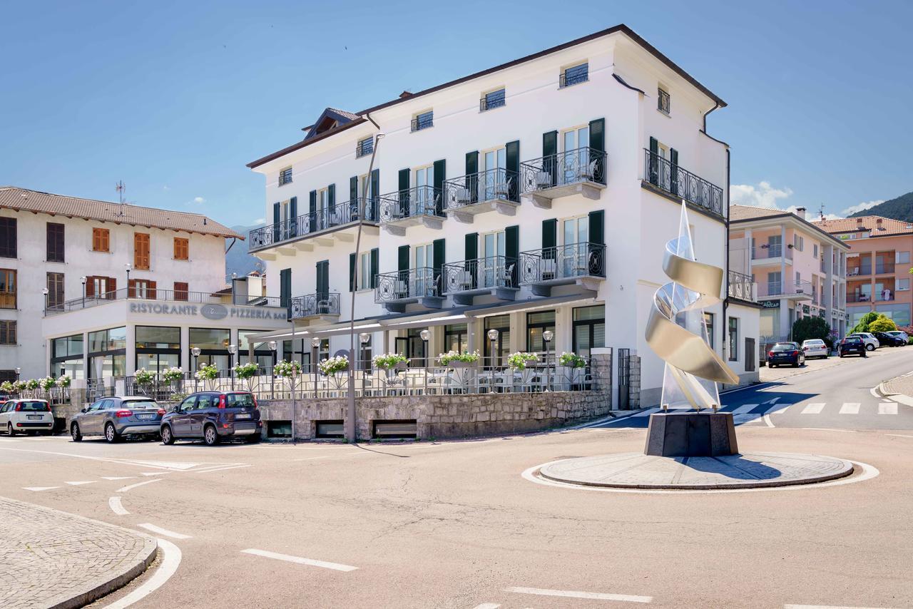 Residence Riva Del Lario Gravedona Eksteriør bilde